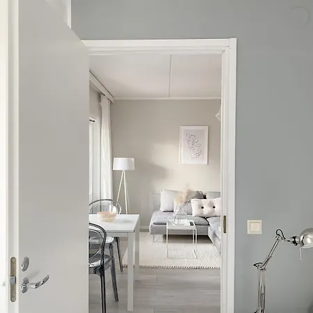 Stylish One-bedroom With Sauna *