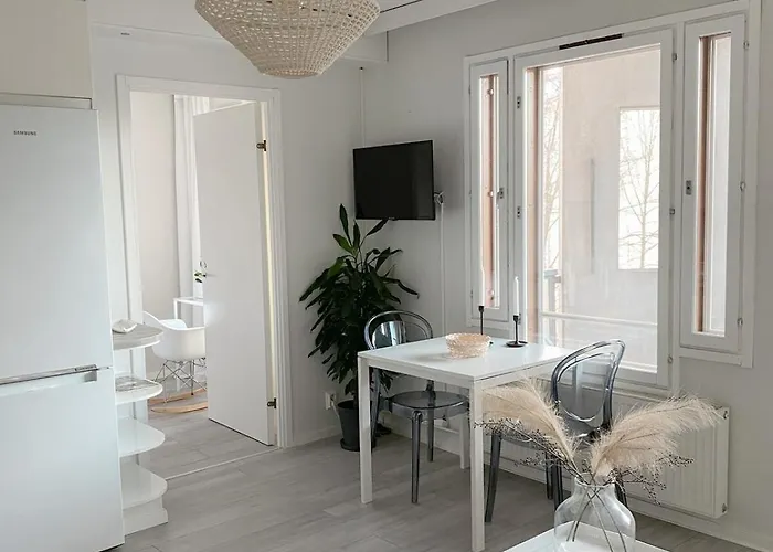 شقة Stylish One-bedroom With Sauna فانتا